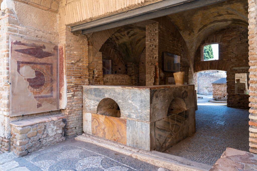 roman kitchen