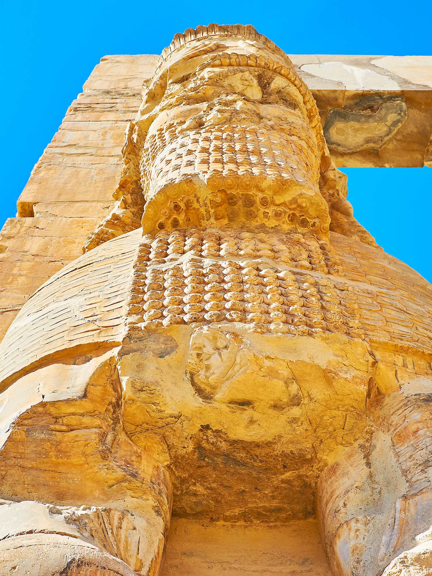 xerxes gate 1500x2000